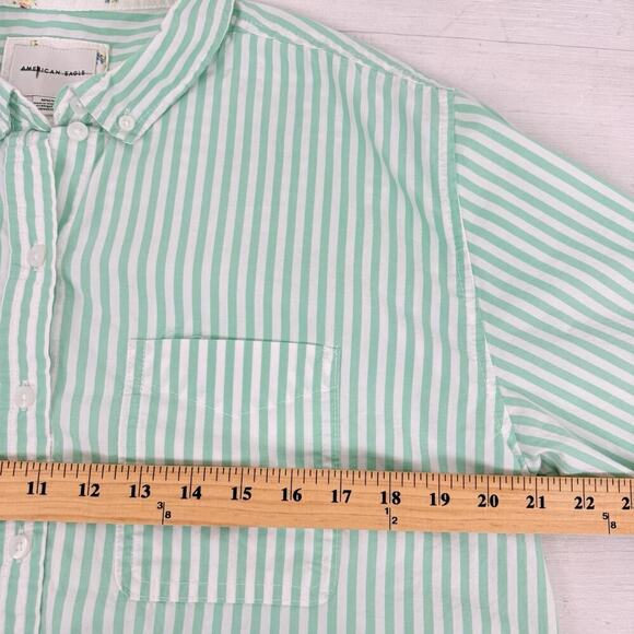 American Eagle Cropped Button Up Shirt Women M Striped Green Flip Cuff Oversized - Picture 12 of 16
